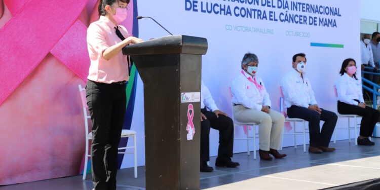 Sensibilizan a tamaulipecas en Día Internacional contra el cáncer de mama