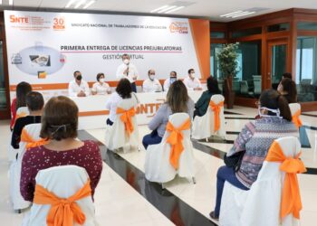 Entrega SNTE 150 licencias prejubilatorias a maestros en Tamaulipas 