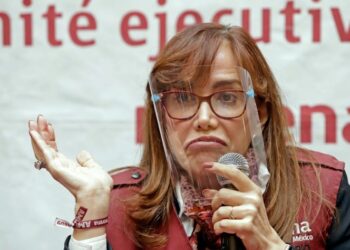 Yeidckol Polevnsky da positivo a prueba de Covid-19