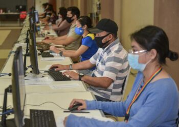 Solicitan en una semana casi 8 mil becas en Nuevo Laredo