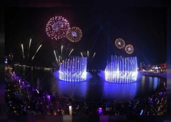 Dubái establece récord Guinness por la fuente más grande del mundo