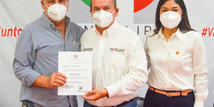 Designan a 5 ex presidentes del PRI Delegados en Municipios