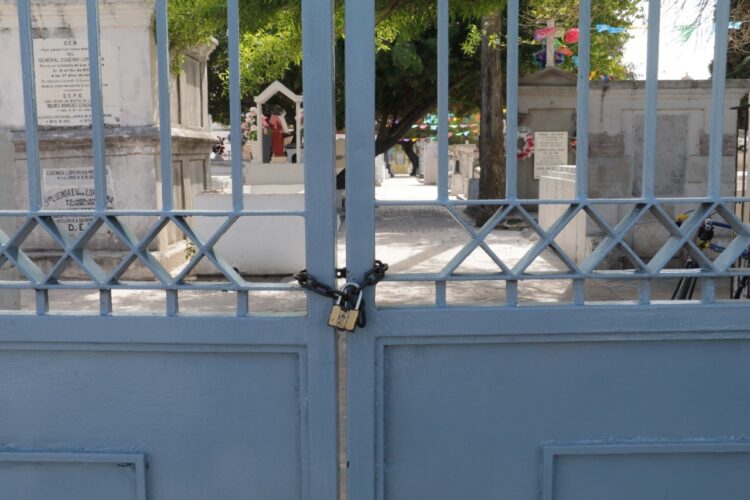 Hasta el 7 de noviembre permanecerán cerrados panteones de Matamoros
