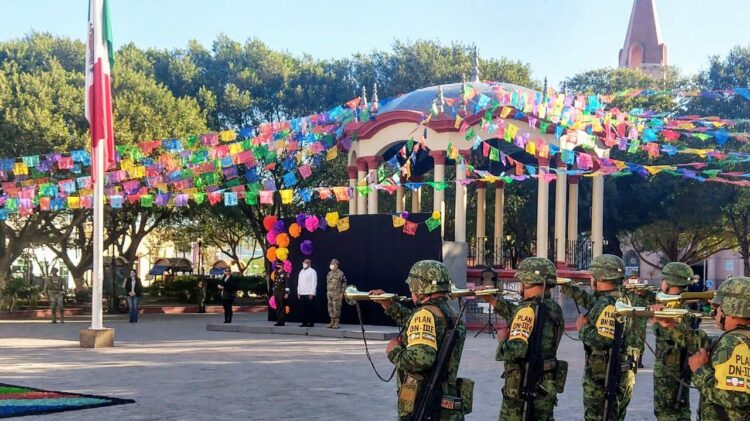 Rinden homenaje a las víctimas de Covid en plaza de Matamoros