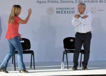 López Obrador y Pavlovich reafirman: Salud y atención a la gente son primero