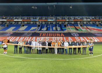 Pachuca inaugura tribuna “Guardianes de la Salud”, como reconocimiento a médicos