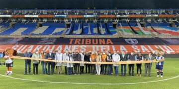 Pachuca inaugura tribuna “Guardianes de la Salud”, como reconocimiento a médicos