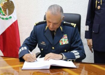 Detienen en EU a ex titular de SEDENA Salvador Cienfuegos