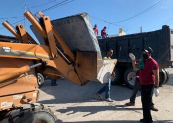 Retira hasta 80 toneladas de cacharros semanalmente en Matamoros