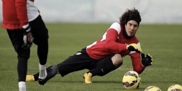 Guillermo Ochoa ya entrena al parejo en el América y podría regresar contra Tigres