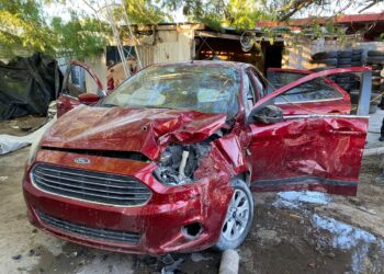 Detienen a par de delincuentes