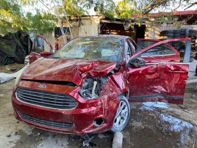 Detienen a par de delincuentes