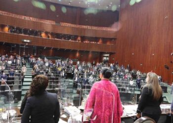 Morena, PES y Verde avalan en lo general extinción de fideicomisos