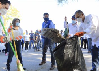 Jornada de limpieza del gobierno estatal y municipal en Ciudad Victoria