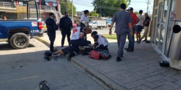 Motociclista acaba en Hospital tras participar en choque