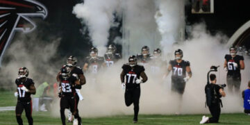 El coronavirus ataca de nuevo a la NFL: los Falcons suspenden actividades tras 4 positivos