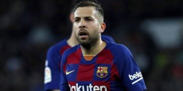 Jordi Alba se cuela en la convocatoria del Barcelona para el Clásico