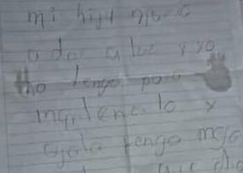 Abuelito abandona a bebé en caja de pizza; ‘no tengo para mantenerlo’, dice