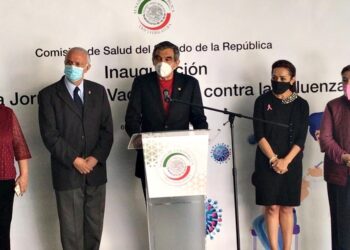 Exhorta Américo Villarreal a vacunarse contra la influenza estacional