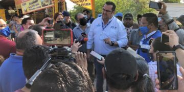 Atiende COMAPA Victoria a la Américo Villarreal