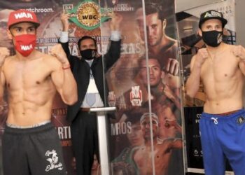 ‘Gallo’ Estrada y ‘Príncipe’ Cuadras cumplen con la báscula