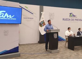 Diputados Federales no deben simular  asignación de recursos: Gobernador