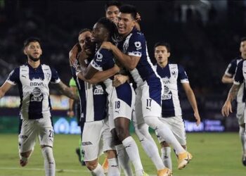 Rayados vence a Mazatlán y liga tres victorias en el Apertura 2020