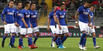 Cruz Azul informa tres nuevos casos positivos de Covid-19 en el primer equipo