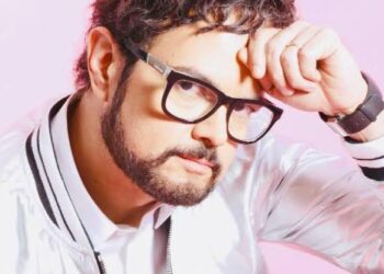 Aleks Syntek se pronuncia en contra de Tik Tok