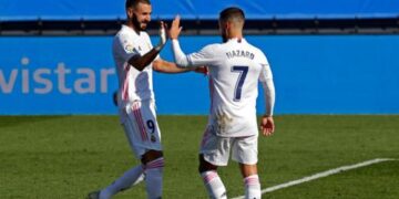El Real Madrid golea al Huesca con gran actuación de Hazard y Benzema