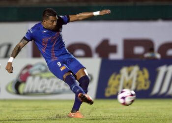 Incluyen a Alberto Morín en cuadro de honor