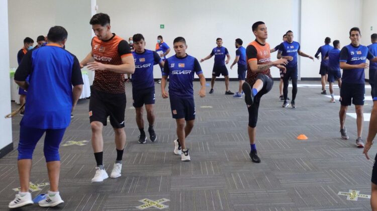 Quiere Correcaminos tumbar Venados