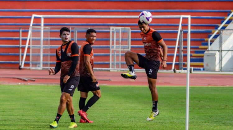 Sale Correcaminos a seguir mostrándose como local