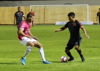 Le sacan punto a Correcaminos