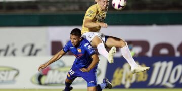 Se levanta Correcaminos y logra sumar ante Venados