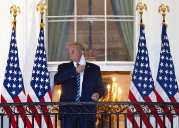 Trump aún no esta fuera de peligro, asegura su médico