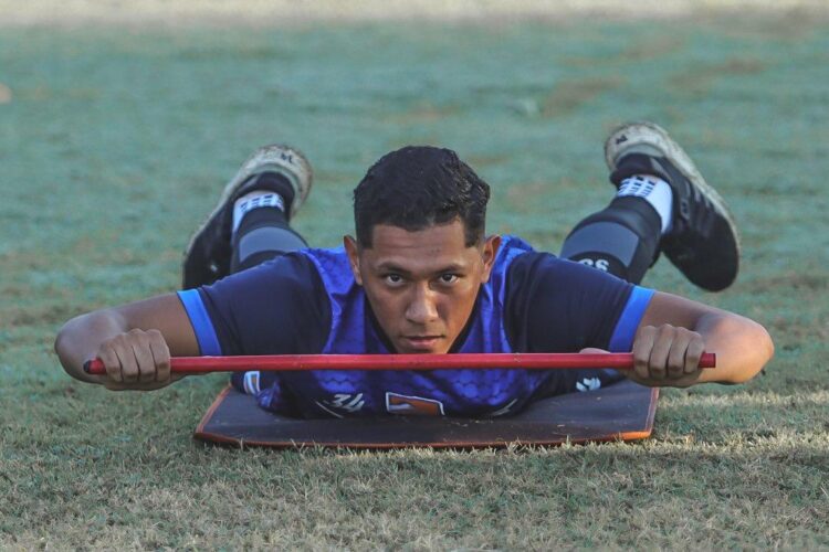 Mira Correcaminos hacia el Clásico