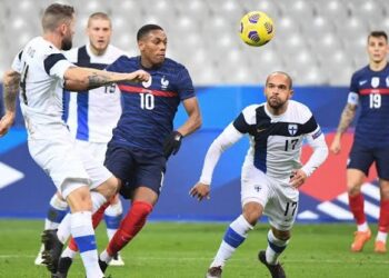 Francia se desploma de forma increíble ante Finlandia