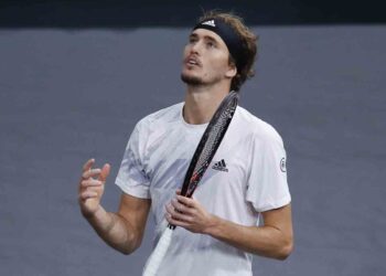 Zverev se defiende de acusación por violencia doméstica