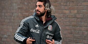 Rodolfo Pizarro se integra con la selección mexicana en Austria
