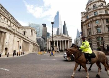 Inglaterra regresa al confinamiento