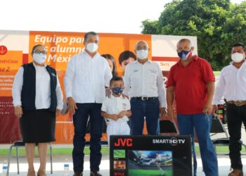 Donan al SNTE predios para construir clínica y oficinas en Soto la Marina