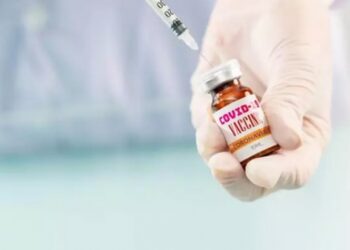 Vacuna contra covid tiene eficacia del 94.5%: Moderna