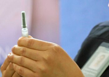 Tiene Nuevo León 1,500 voluntarios para vacuna china anticovid