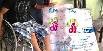 Personas con discapacidad reciben su dotación Sin Límites del DIF Tamaulipas