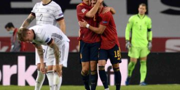 España destroza 6-0 a Alemania y avanza al ‘Final 4’