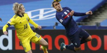 Francia se impone 4-2 a Suecia y sigue invicta en Liga de Naciones