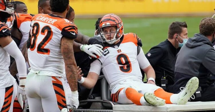 Joe Burrow estará fuera 12 meses: sufre rotura de ligamento y más daño en su rodilla