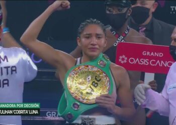 La Barby Juárez, con polémica impuesta, pierde el título del CMB ante la Cobrita Luna