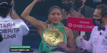 La Barby Juárez, con polémica impuesta, pierde el título del CMB ante la Cobrita Luna